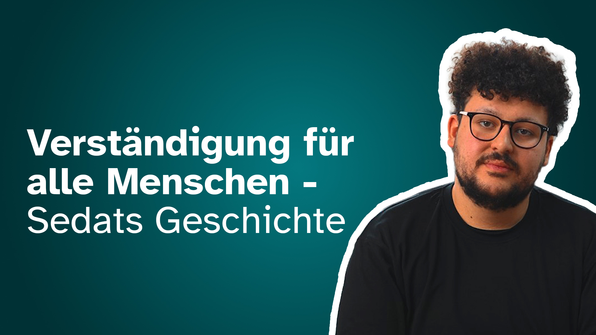 Ein Mann mit einem schwarzen Sweatshirt schaut zur Kamera, links daneben ist der TItel 